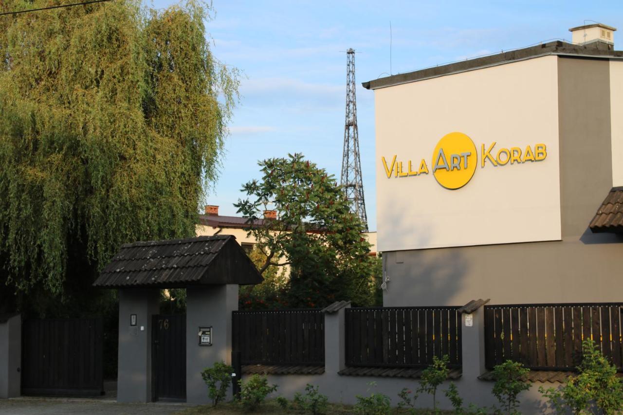 Villa Art Korab Gliwice Buitenkant foto