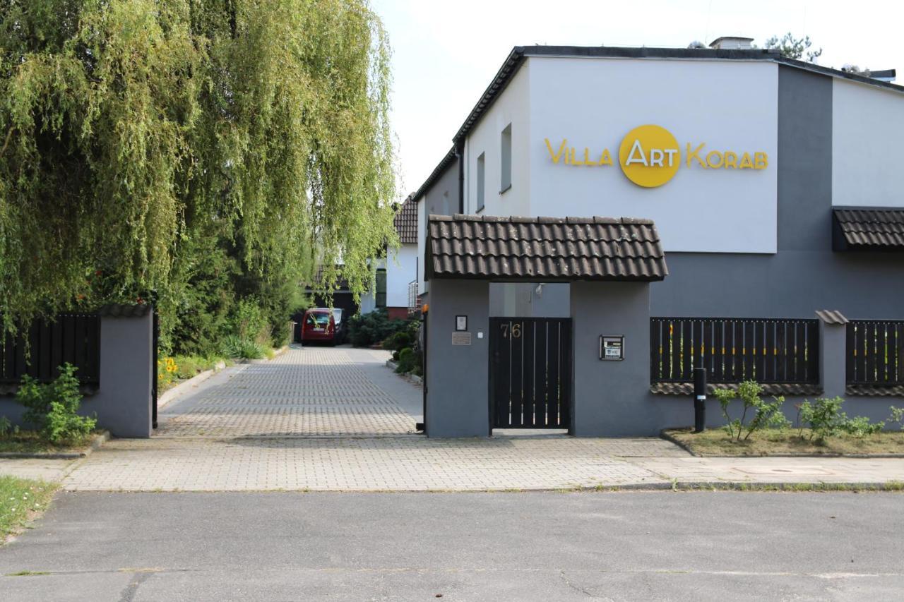 Villa Art Korab Gliwice Buitenkant foto